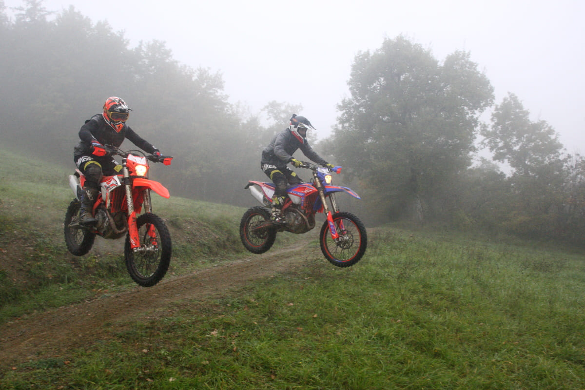 Beta X-Pro vs Race