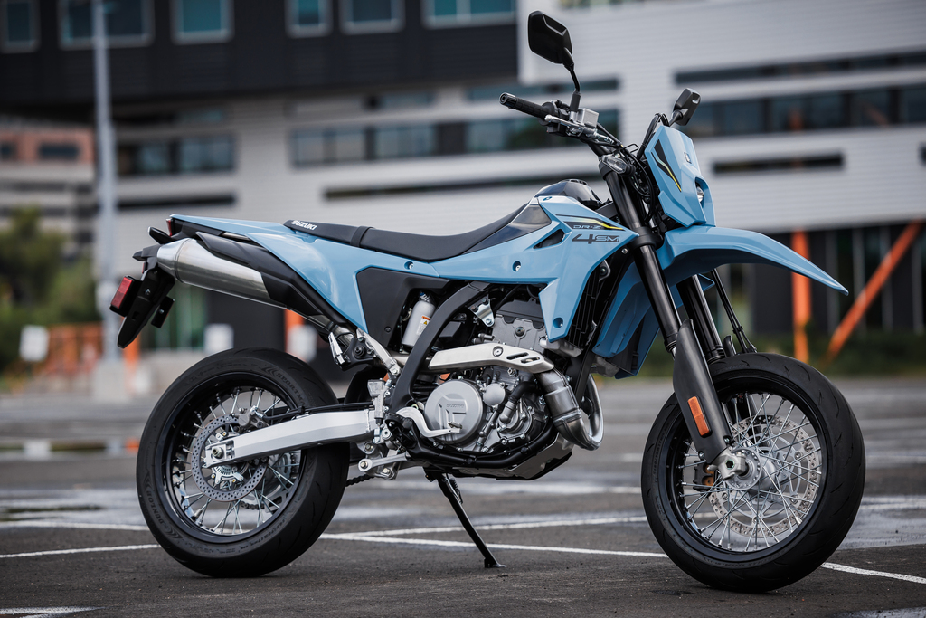 SUZUKI DR z 400