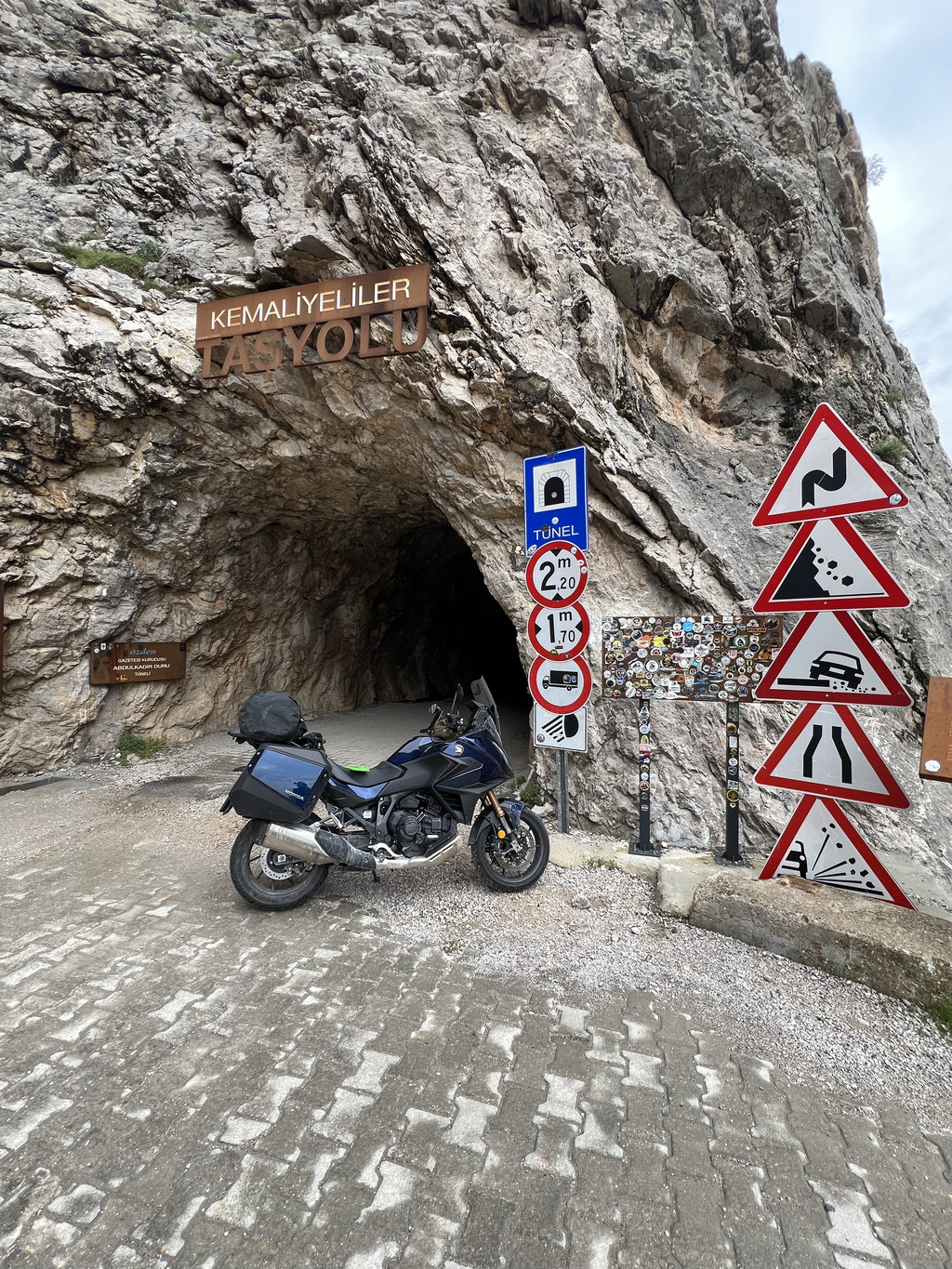Dark Canyon lungo l'Eufrate
